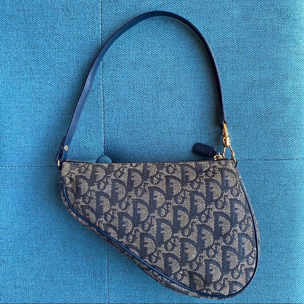 Vintage Dior 2001 Diorissimo Saddle Pochette - Picture 5 of 11